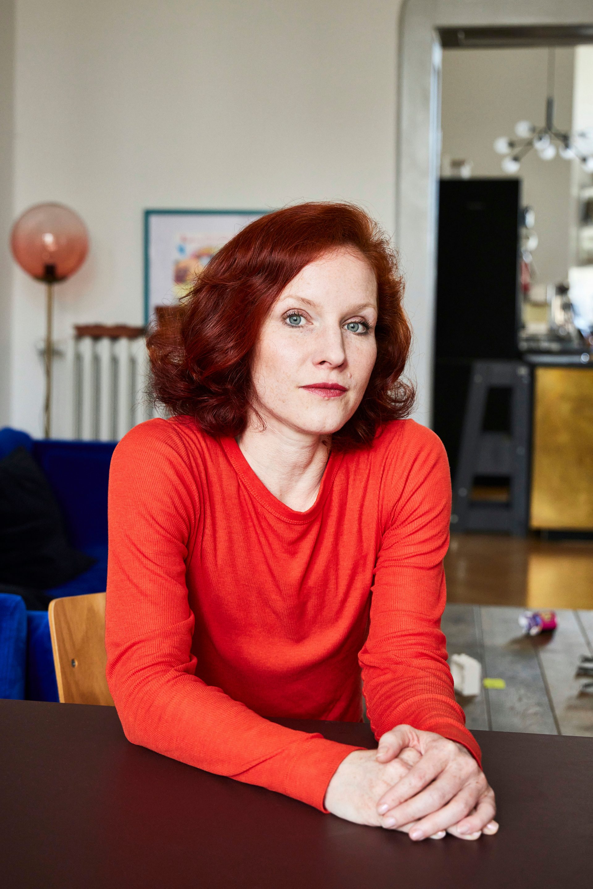  Teresa Bücker, Autorin, Bloggerin in ihrer Wohnung in Berlin Steglitz (Portraits)